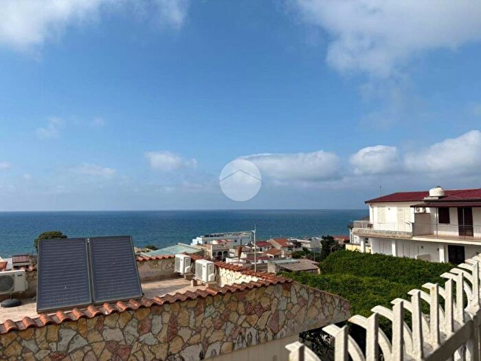 Appartamento con 6 locali in affitto in Via dell'Acquario, Alcamo Marina, Alcamo