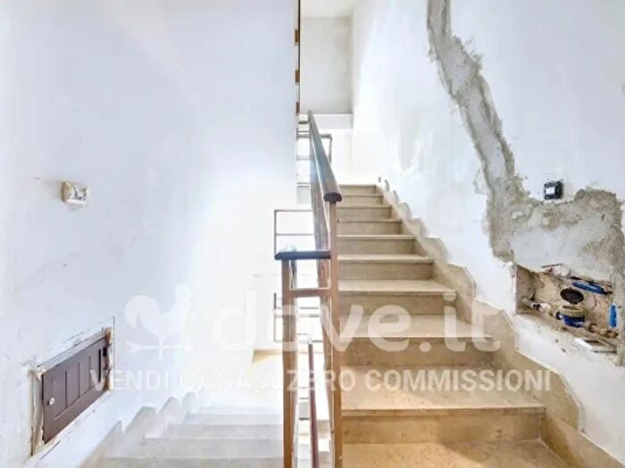 Appartamento trilocale in vendita in Via Piemonte, Latiano