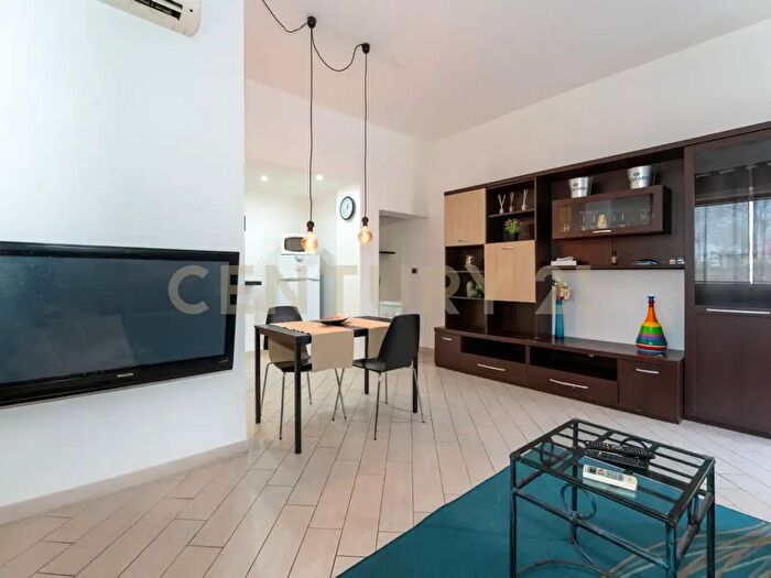 Appartamento quadrilocale in vendita in Via Bartolomeo Altavilla, Catania