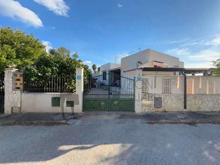 Casa quadrilocale in vendita in Via Aquilonia, San Vito Lo Capo