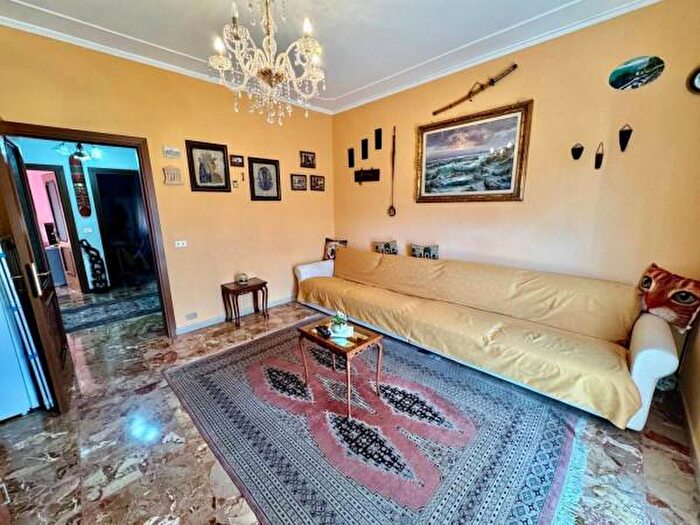 Appartamento trilocale in vendita in Via Antonio Gramsci, Piacenza