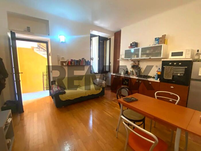 Appartamento bilocale in vendita in Viale Monza, Milano