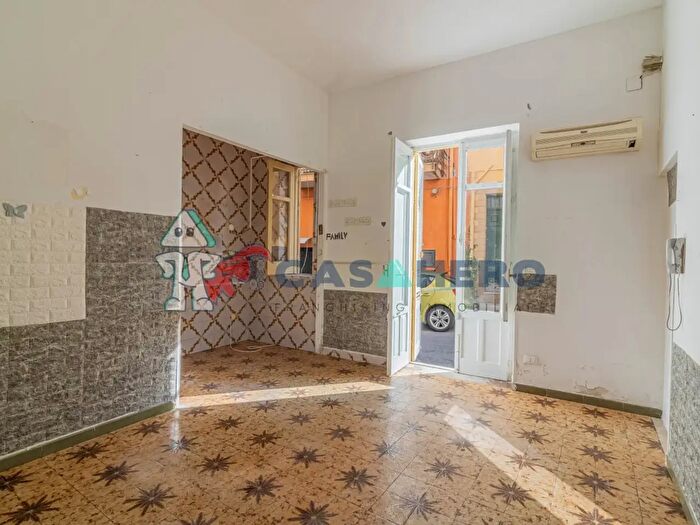 Appartamento bilocale in vendita in Via Cairoli, Villabate