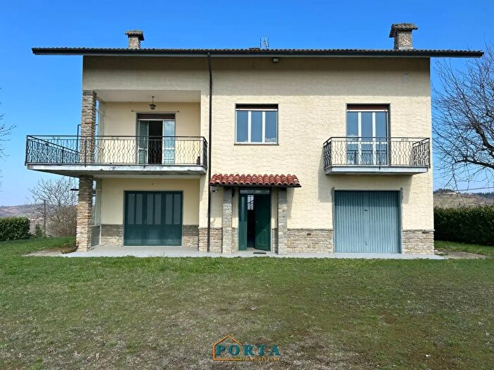 Casa con 5 locali in vendita in Marsaglia