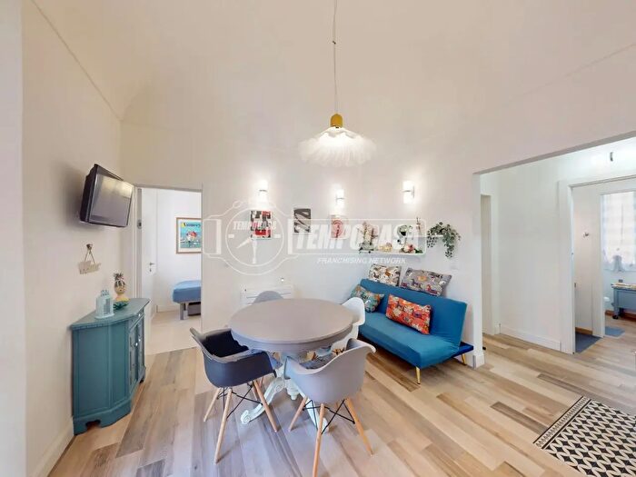 Appartamento trilocale in vendita in Via Ricciardi, Loano