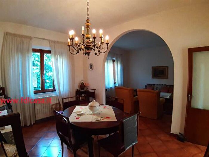 Casa con 6 locali in vendita in Via Lamberto Vignoli, Capannoli