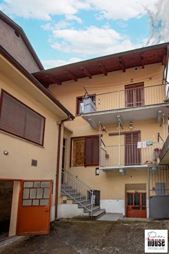 Appartamento trilocale in vendita in Via Walter Fontan Bussoleno, Bussoleno