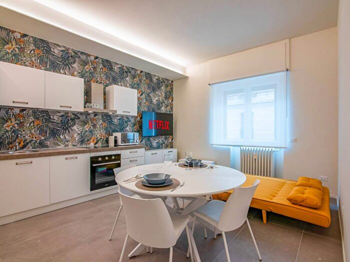 Appartamento bilocale in affitto in Via Jacopo della Quercia, Monte Rosa Lotto, Milano