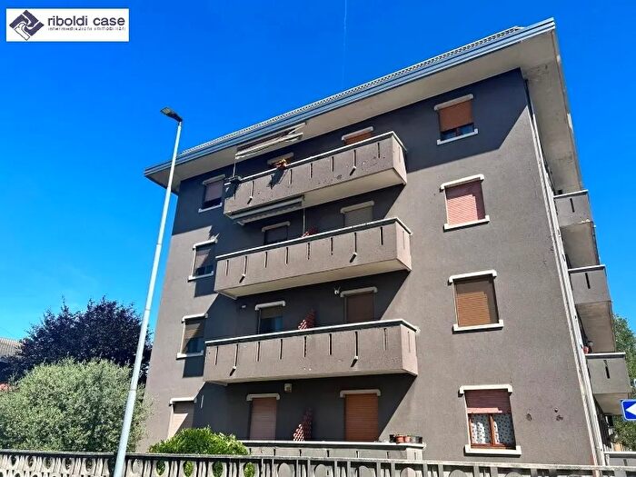 Appartamento quadrilocale in vendita in Limbiate