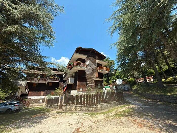 Appartamento trilocale in vendita in Via Monte Altuino, Arcinazzo Romano
