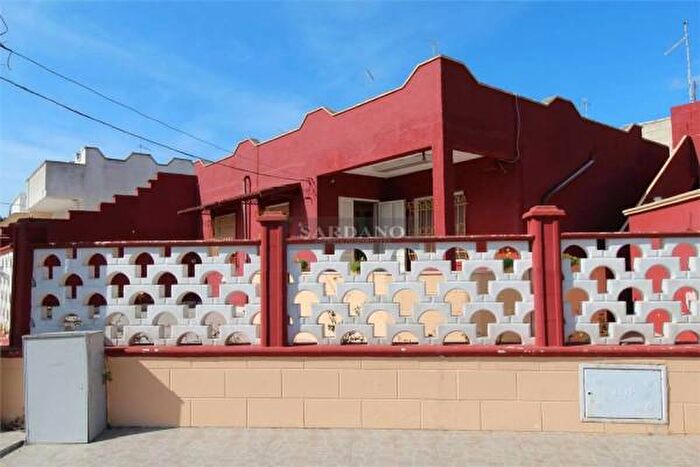 Casa quadrilocale in vendita in Torchiarolo