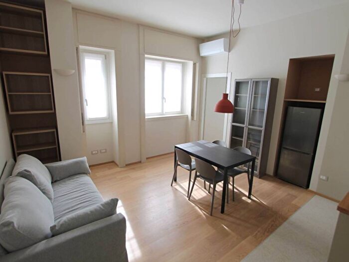 Appartamento bilocale in affitto in Viale Evaristo Stefini, Maggiolina, Milano