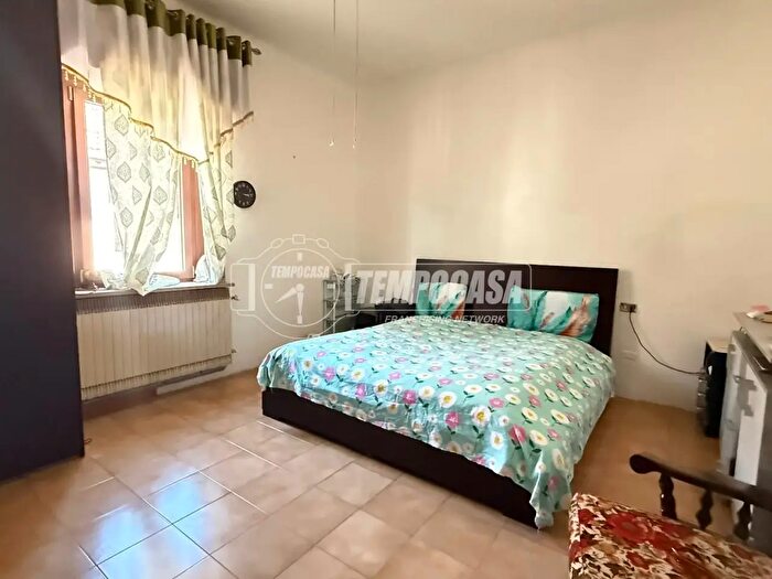 Appartamento con 5 locali in vendita in Via Giovanni Boccaccio, Legnano