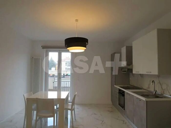 Appartamento bilocale in affitto in Viale Borri, Varese
