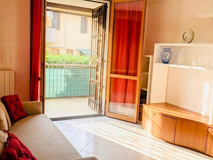 Appartamento bilocale in affitto in Via Borgomaneri, Centro, Rozzano