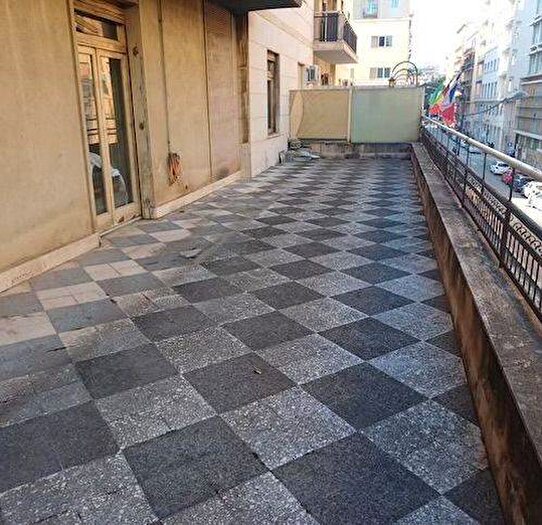 Appartamento con 5 locali in affitto in Via Mariano Stabile, Politeama Ruggiero Settimo, Palermo