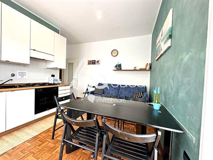 Appartamento bilocale in affitto in Viale Enrico Toti, Centro, Loano