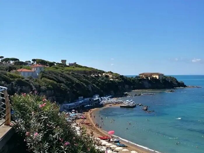 Appartamento bilocale in affitto in Via Marconi, Rosignano Marittimo