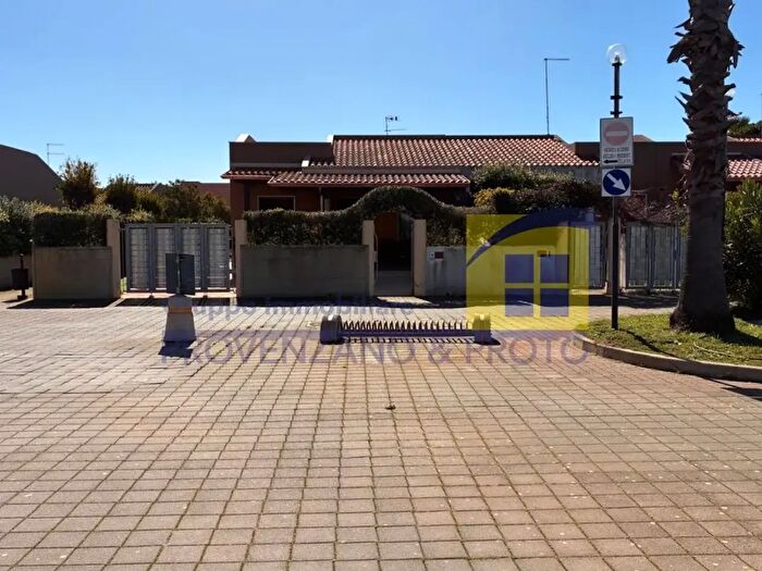 Casa trilocale in vendita in Via di Torre Testa, Brindisi