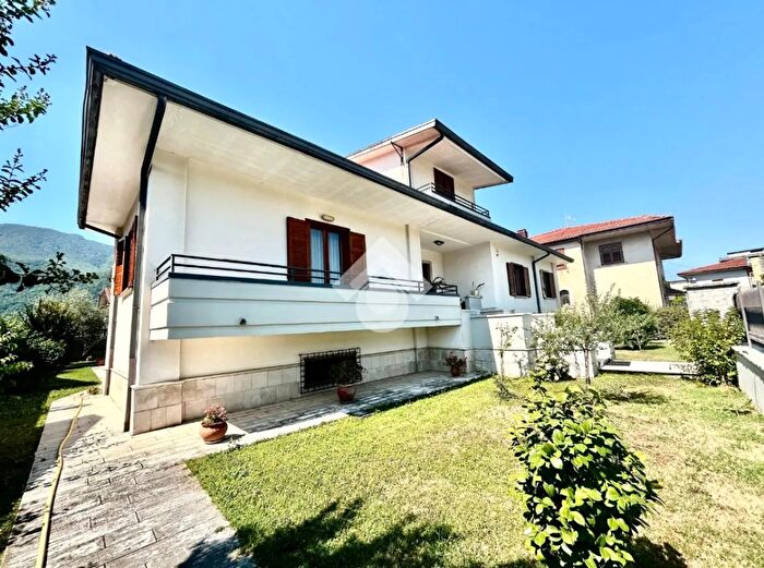 Casa con 13 locali in vendita in Via San Marciano ° Trav, Cervinara