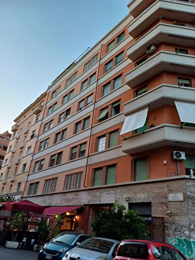 Appartamento trilocale in vendita in Roma