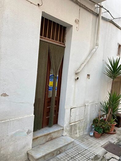 Casa monolocale in vendita in Via Vico II Colucci, Ceglie Messapica