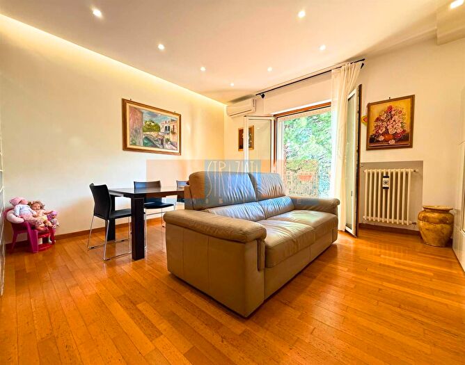 Appartamento trilocale in vendita in Modugno