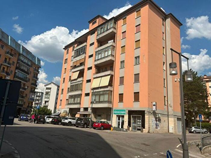 Appartamento con 5 locali in vendita in Via Nazario Sauro, Potenza