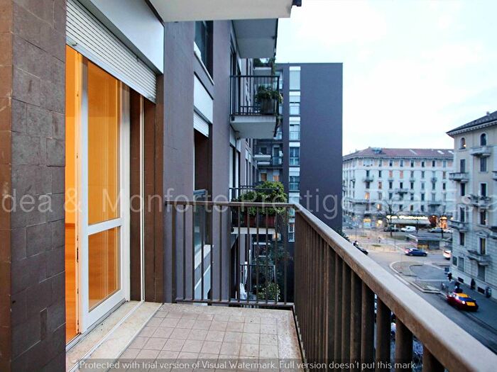 Appartamento quadrilocale in affitto in Corso Plebisciti, Plebisciti Susa, Milano