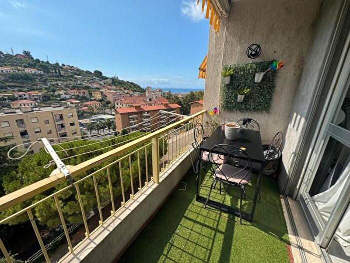 Appartamento quadrilocale in vendita in Via Alfonso La Marmora, Sanremo