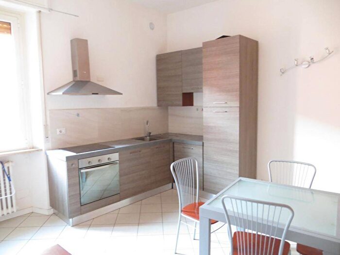 Appartamento trilocale in affitto in Via dei Farnese, Parco Ducale Oltretorrente, Parma