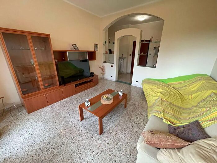 Appartamento con 5 locali in vendita in Novi Ligure