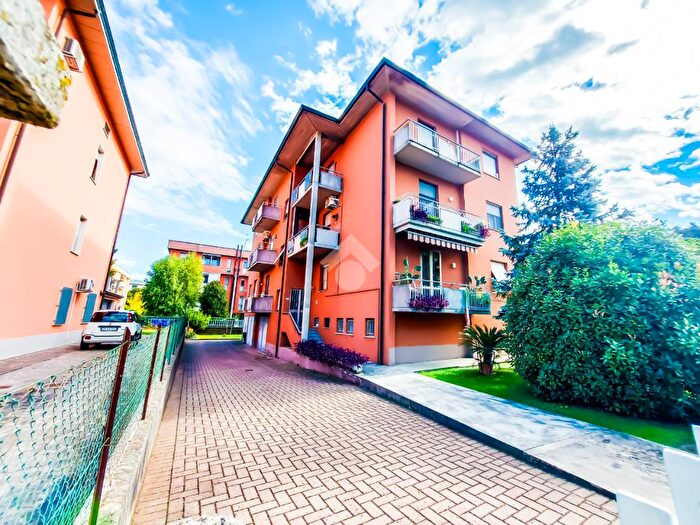 Appartamento bilocale in vendita in Via G di Vittorio, Colorno