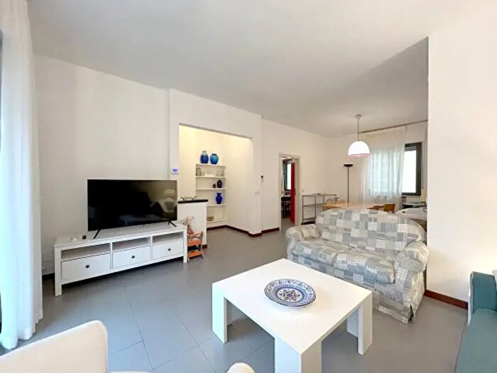 Appartamento quadrilocale in affitto in Viale Gaspare Spontini, Riccione
