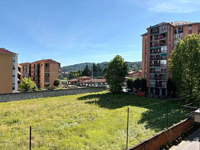 Appartamento bilocale in affitto in Via Caramagna, Nizza Millefonti, Torino