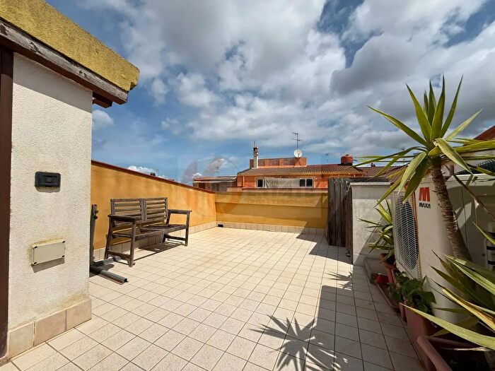 Casa con 5 locali in vendita in Via San Nicola, Sennori
