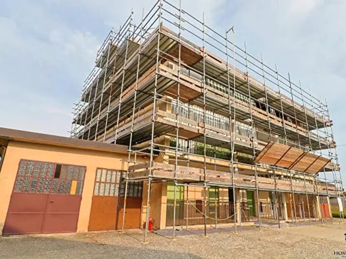 Appartamento trilocale in vendita in Via Sant'Isidoro, Chivasso