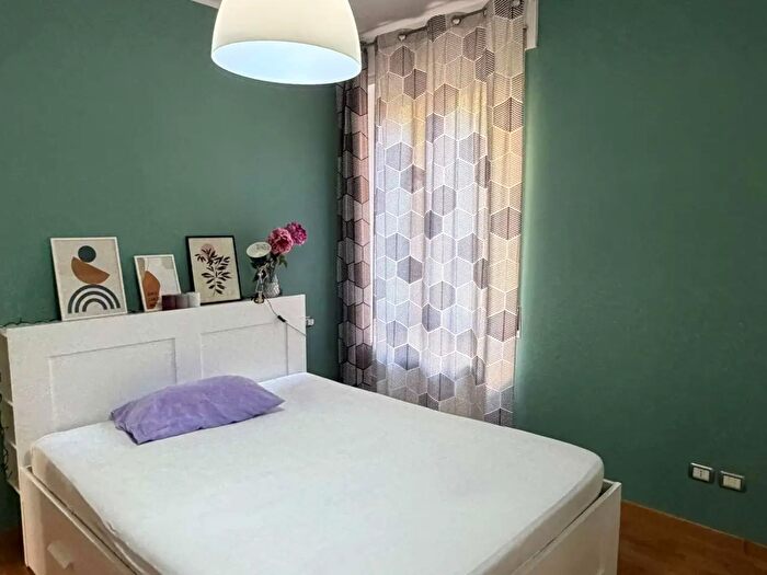 Appartamento trilocale in affitto in Via del Lavoro, Perugia