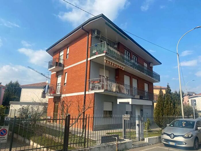 Appartamento trilocale in vendita in Via Leonardo da Vinci, Verdellino