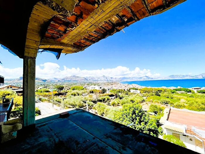 Appartamento quadrilocale in vendita in SantIsidoro Monte, Bagheria