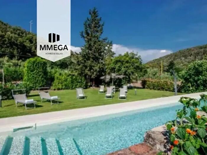 Casa con 6 locali in vendita in Via Solferino, Rio