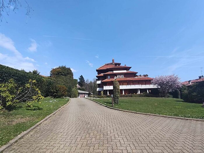 Appartamento con 6 locali in affitto in Via Pier Giorgio Frassati, Pollone