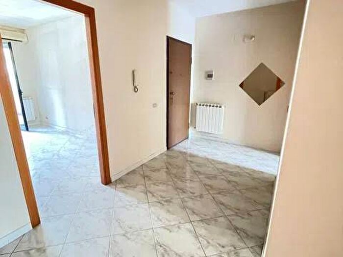 Appartamento quadrilocale in affitto in Via Ulisse, Vambolieri I, Aci Catena