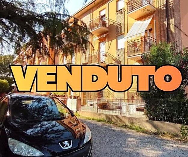 Appartamento trilocale in vendita in Via Molino Vecchio, Imola