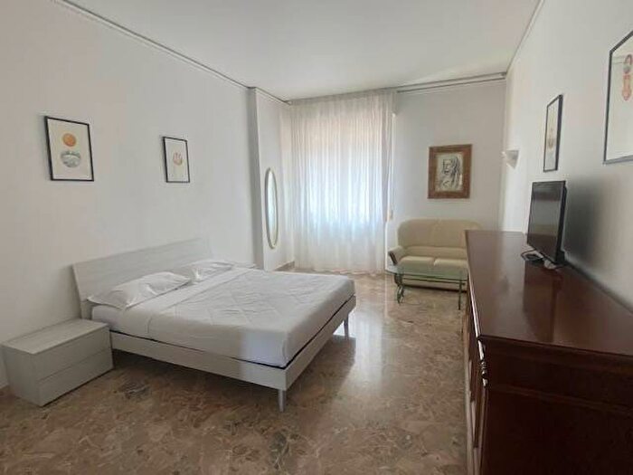 Appartamento trilocale in affitto in Via Luigi Morandi, Careggi Rifredi Dalmazia, Firenze