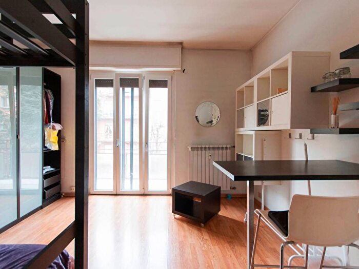 Appartamento monolocale in affitto in Via Ettore Paladini, Città Studi, Milano