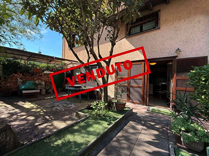 Appartamento trilocale in vendita in Via Liberto della Briotta, Novate Mezzola