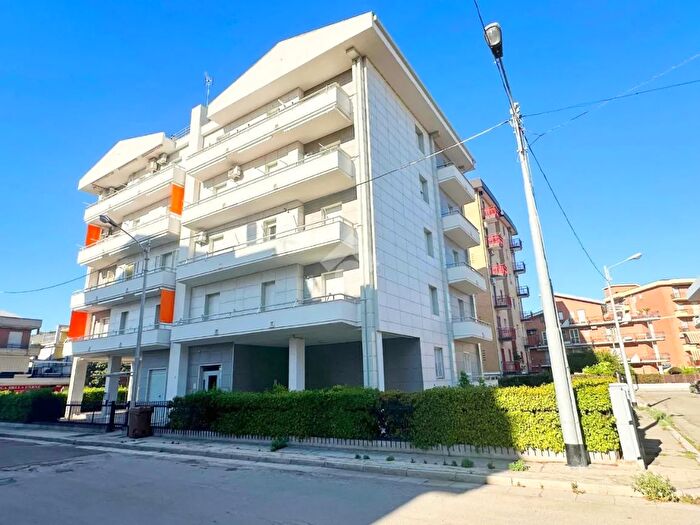 Appartamento quadrilocale in vendita in Via Tito Livio, San Severo