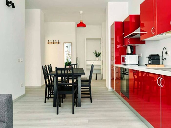 Appartamento trilocale in affitto in Via Cenisio, Cenisio, Milano