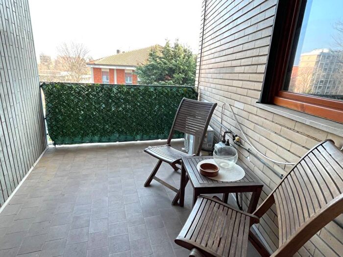 Appartamento monolocale in affitto in Viale Elvezia, Viale Elvezia Rondò, Monza